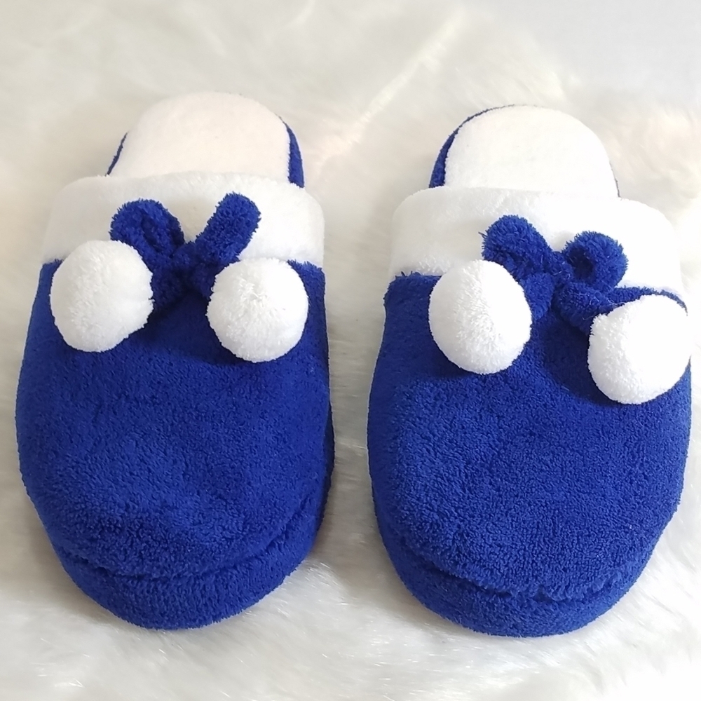 PLUSH Pom Pom Mule Slippers - Picture 4 of 6